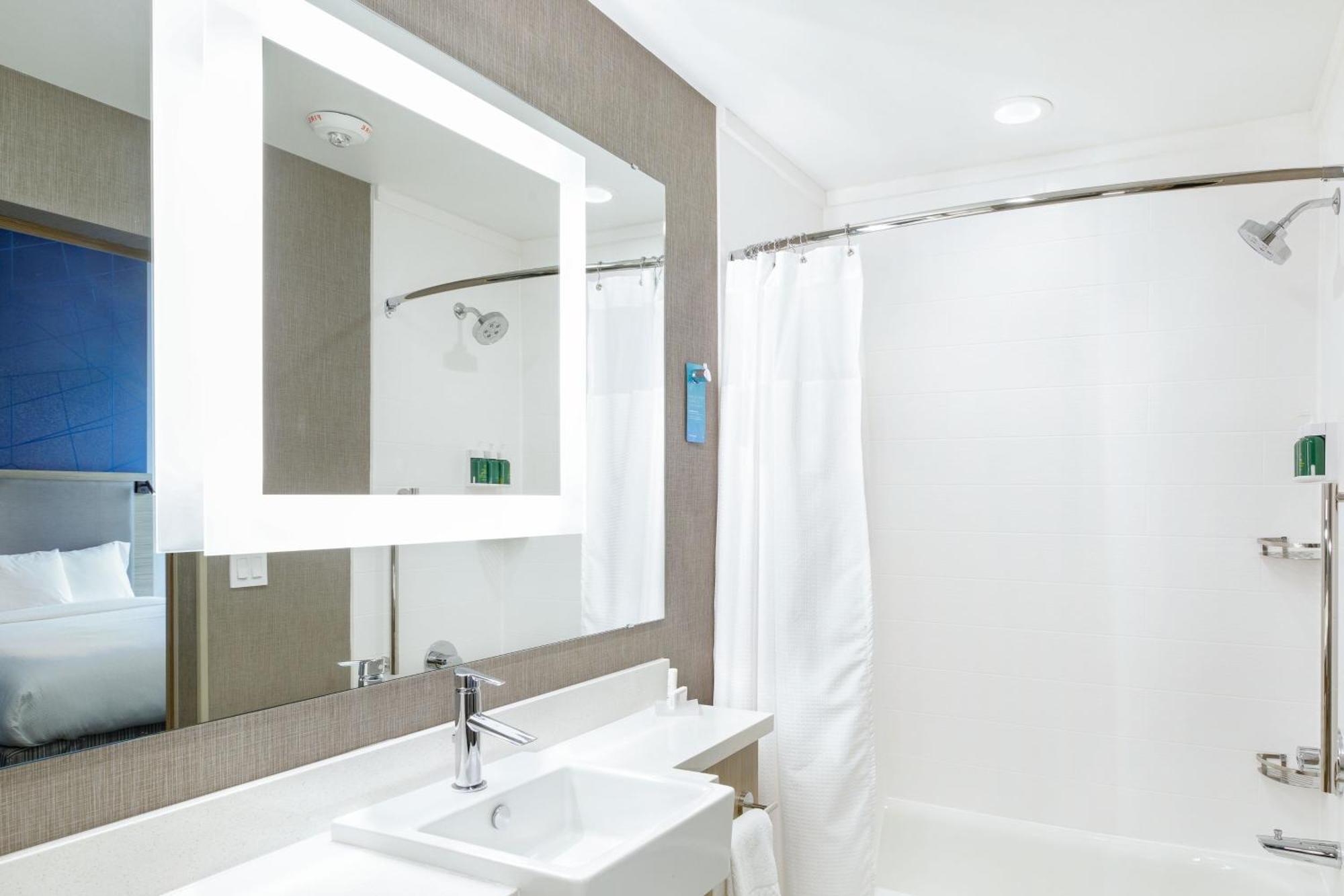 Springhill Suites By Marriott Topeka Southwest Eksteriør billede