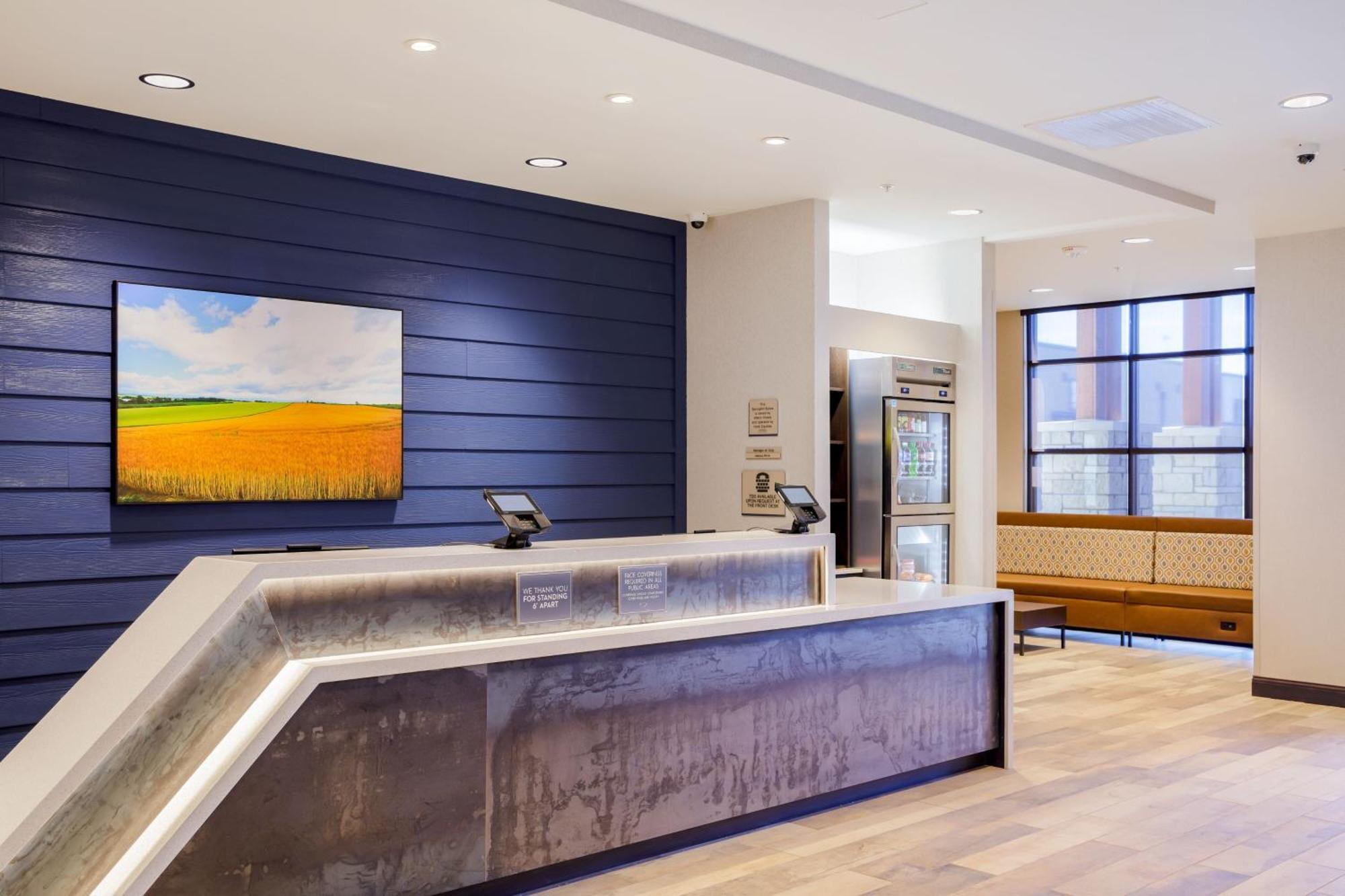 Springhill Suites By Marriott Topeka Southwest Eksteriør billede