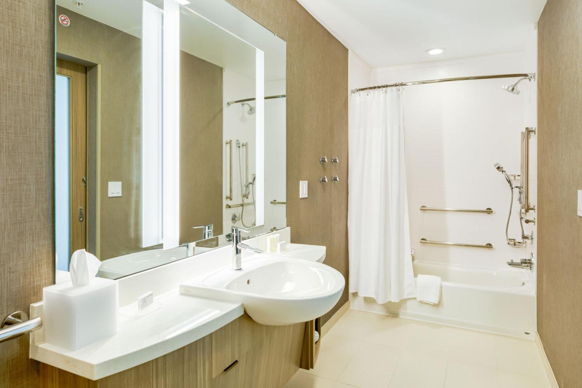 Springhill Suites By Marriott Topeka Southwest Eksteriør billede